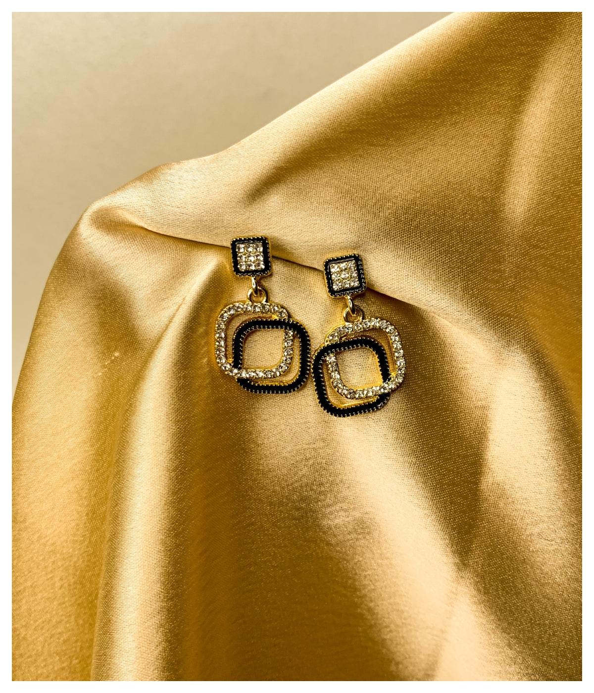 Black Square Diamond Earrings