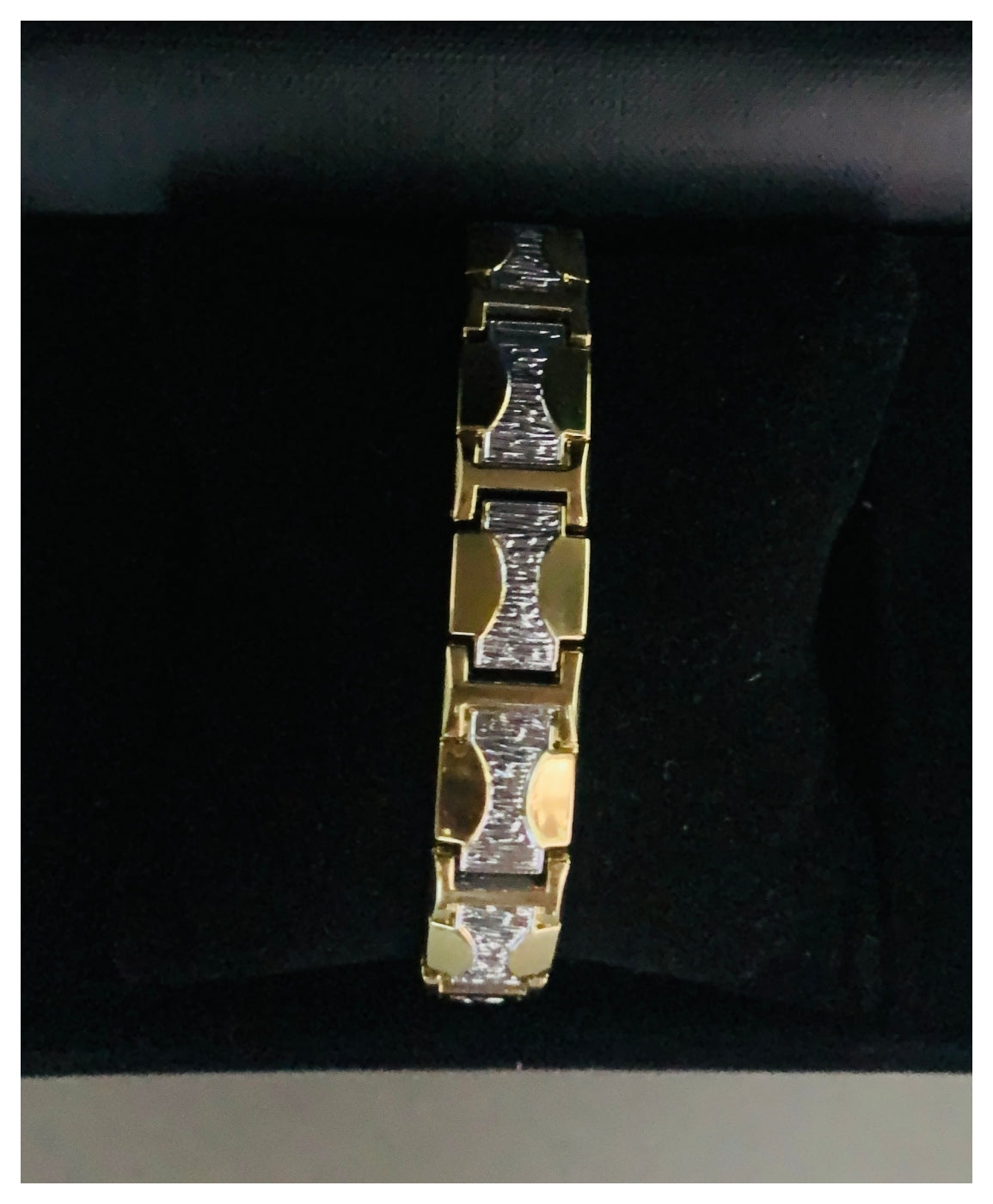 Timeless Golden & Silver Loose Bracelet For Men