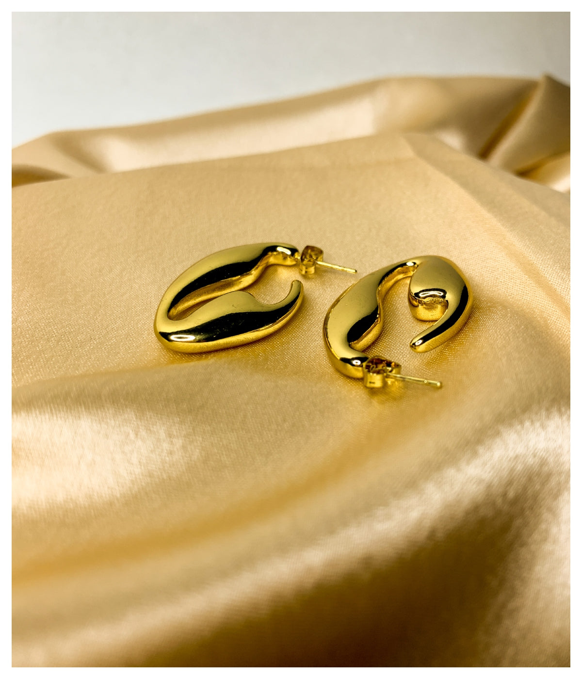 Teethy Golden Hoop Earrings