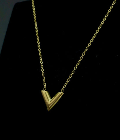 Anti-Tarnish Women's V Pendant
