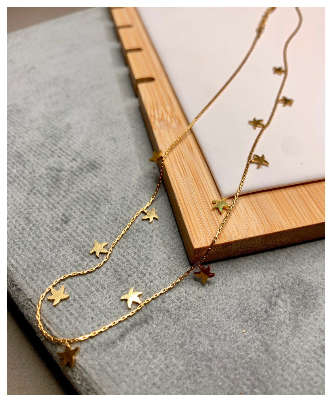 Eye-Catching Star Neckpiece