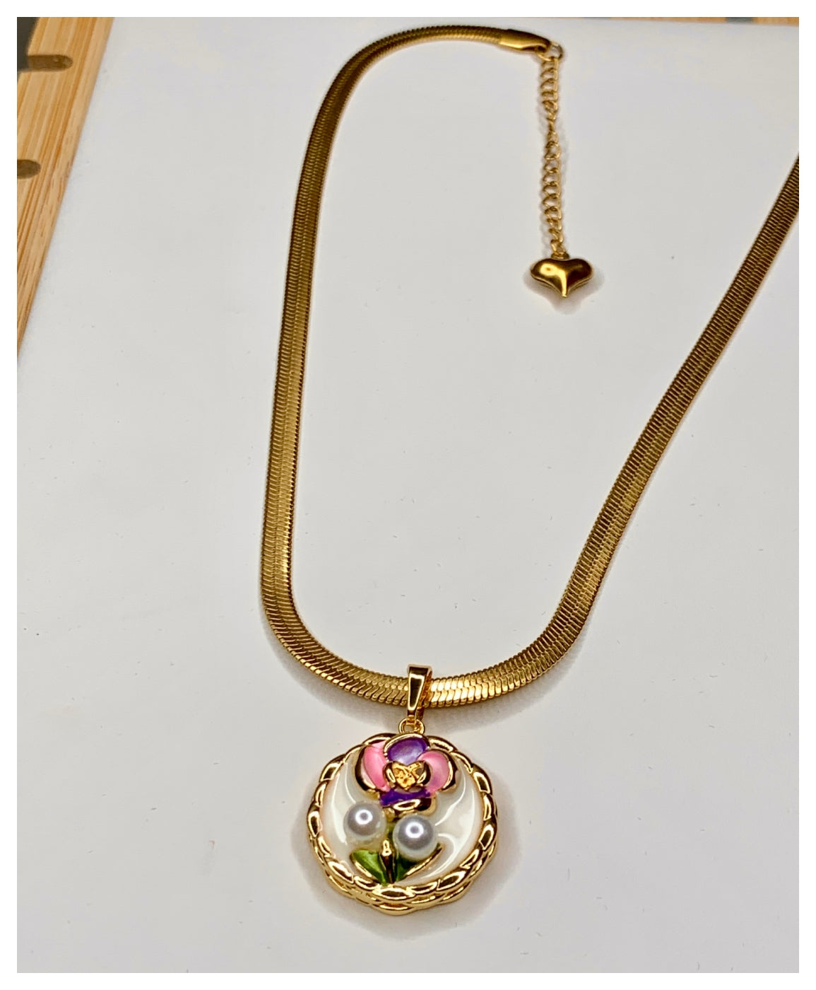 Stylish Enamel Pendant and Earrings Set