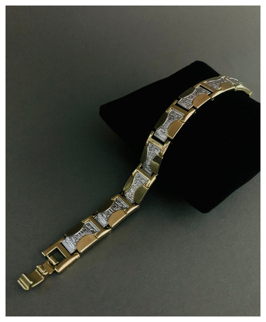 Timeless Golden & Silver Loose Bracelet For Men