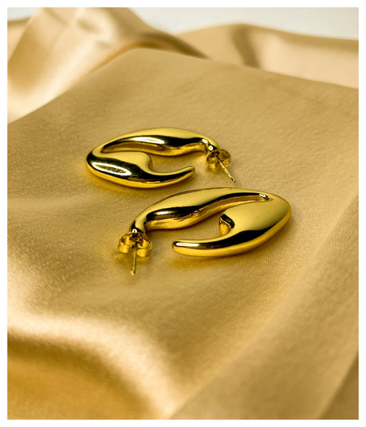 Teethy Golden Hoop Earrings