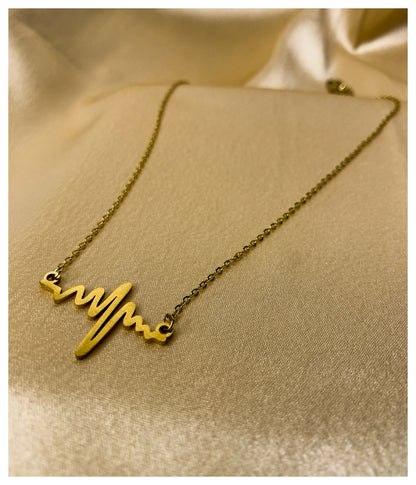 Women's Heartbeat Chain Pendant